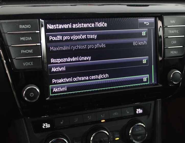 Škoda Superb 20