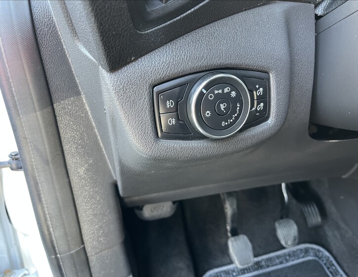 Ford Tourneo Connect 29