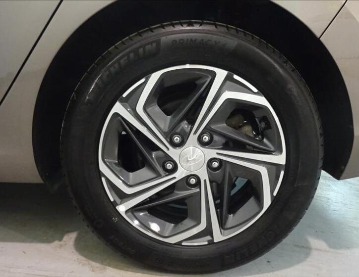 Hyundai i30 22
