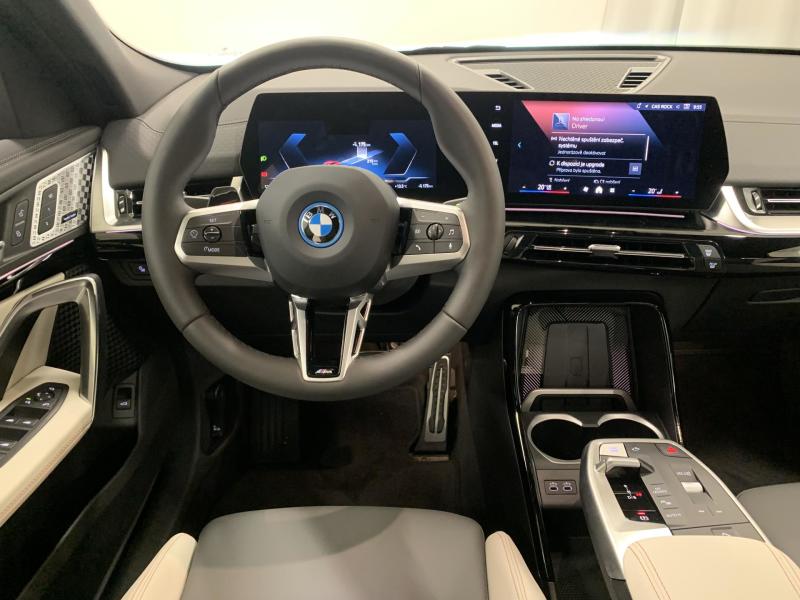 BMW iX2