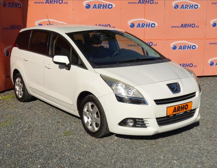 Peugeot 5008 1