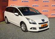 Peugeot 5008 1