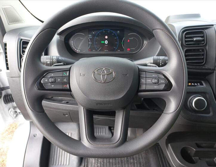 Toyota ProAce 10