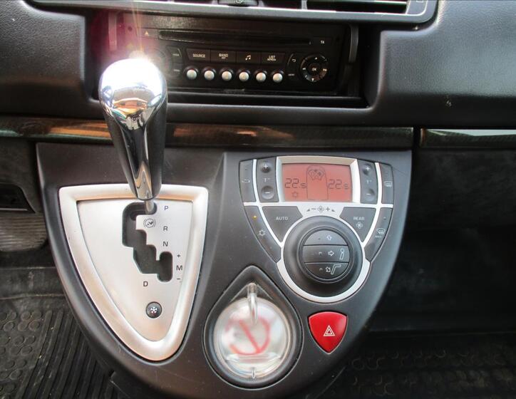 Citroën C8 18