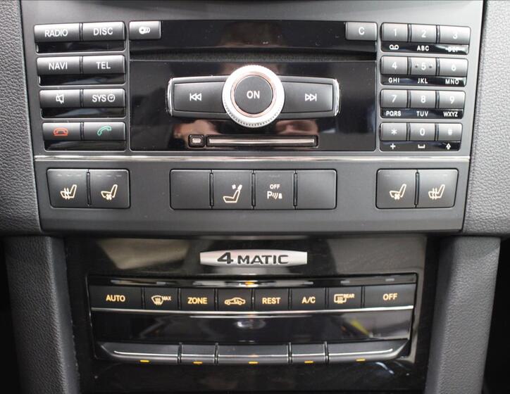 Mercedes-Benz Třídy E 25