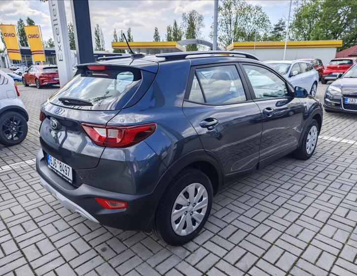 KIA Stonic 6