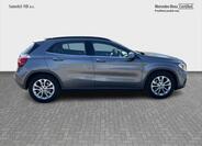 Mercedes-Benz GLA 6