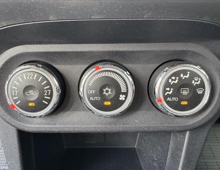 Mitsubishi Lancer 38
