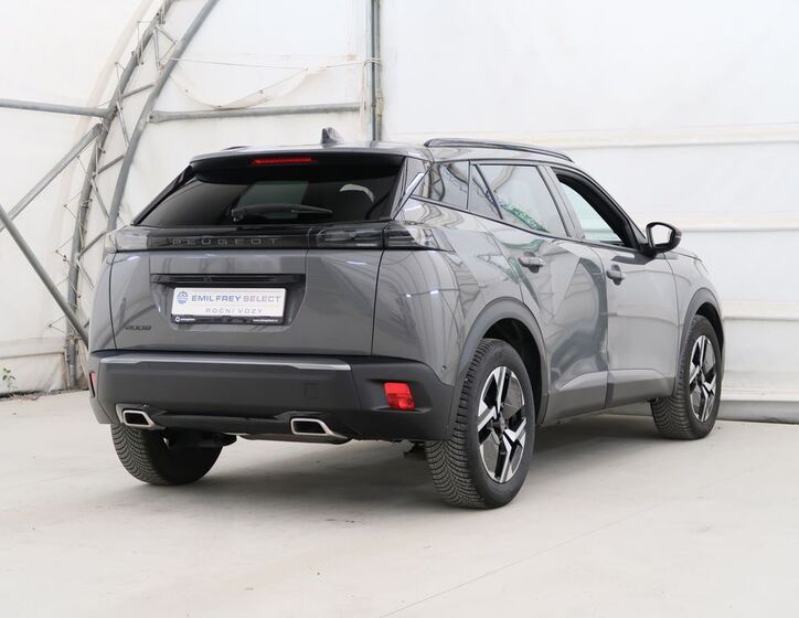 Peugeot 2008 6