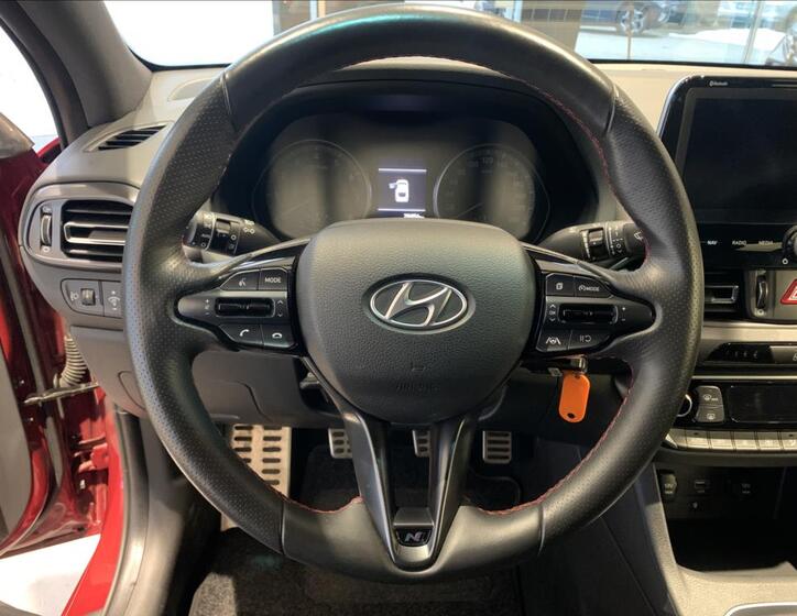Hyundai i30 28
