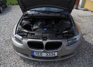 BMW Řada 3 18