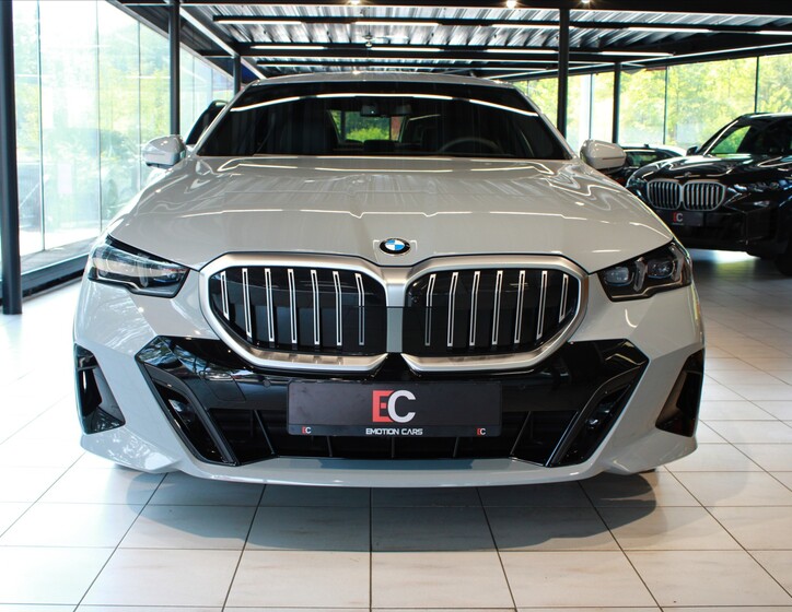 BMW Řada 5 2