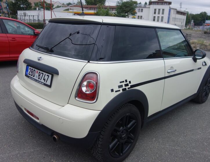 Mini One 8