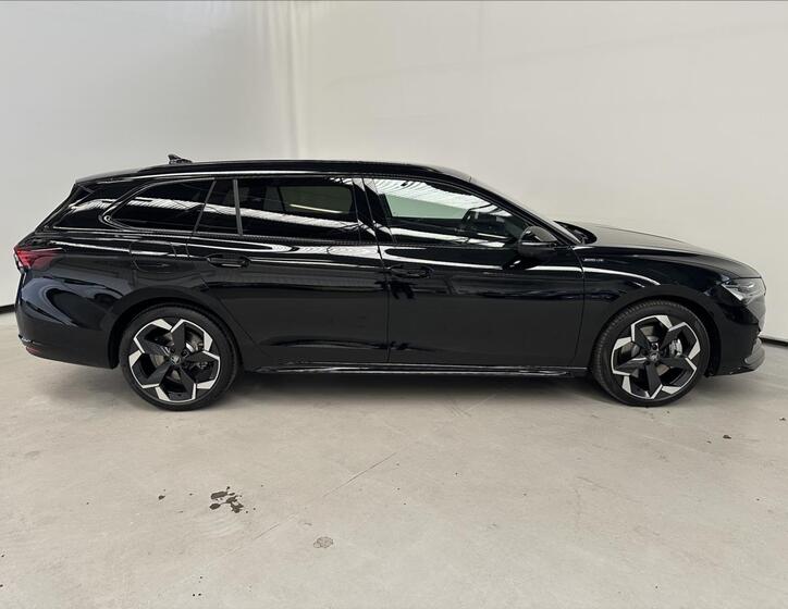 Škoda Superb 3