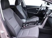 Hyundai i30 11