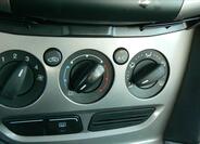 Ford Focus 16
