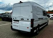 Nissan Interstar 4