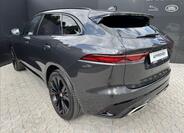 Jaguar F-Pace 6