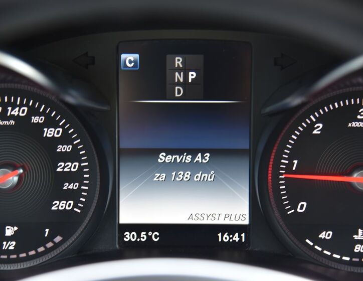 Mercedes-Benz Třídy C 32