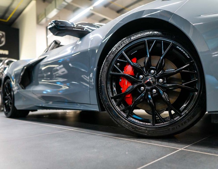 Chevrolet Corvette 37