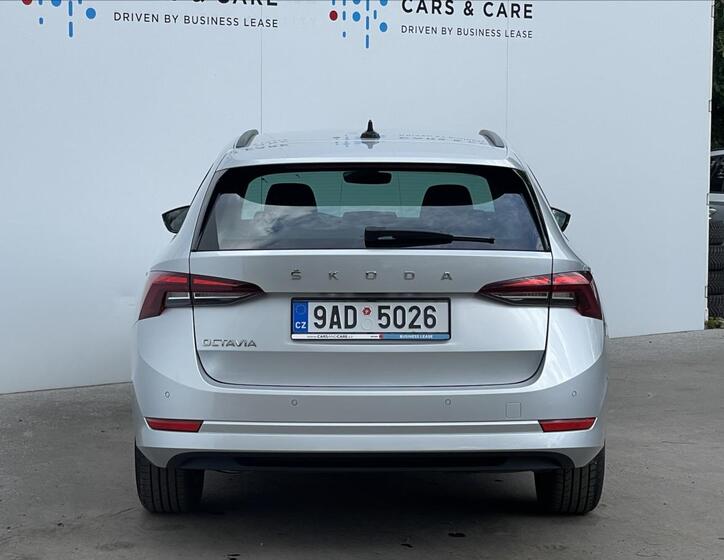 Škoda Octavia 23