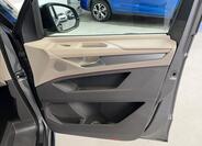 Volkswagen Multivan 31