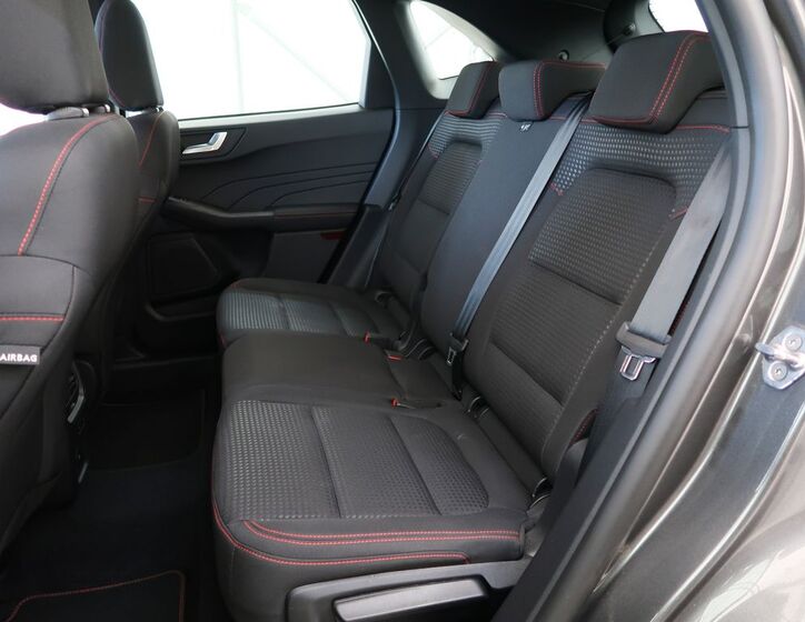 Ford Kuga 28