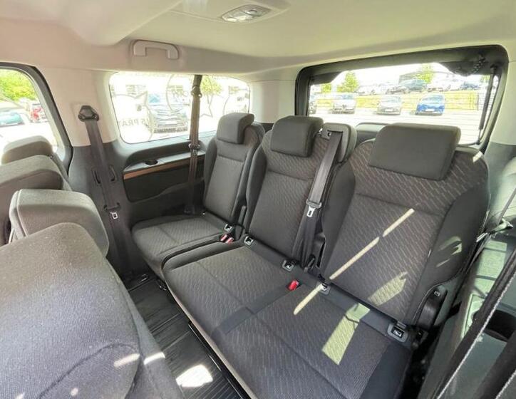 Toyota ProAce Verso 10