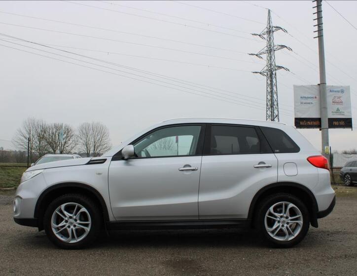 Suzuki Vitara 8