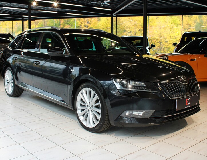 Škoda Superb 1
