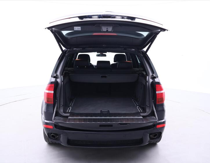 BMW X5 9