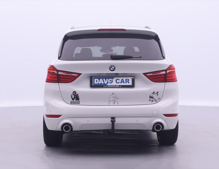 BMW Řada 2 6
