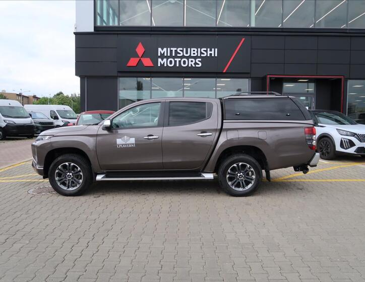Mitsubishi L200 7