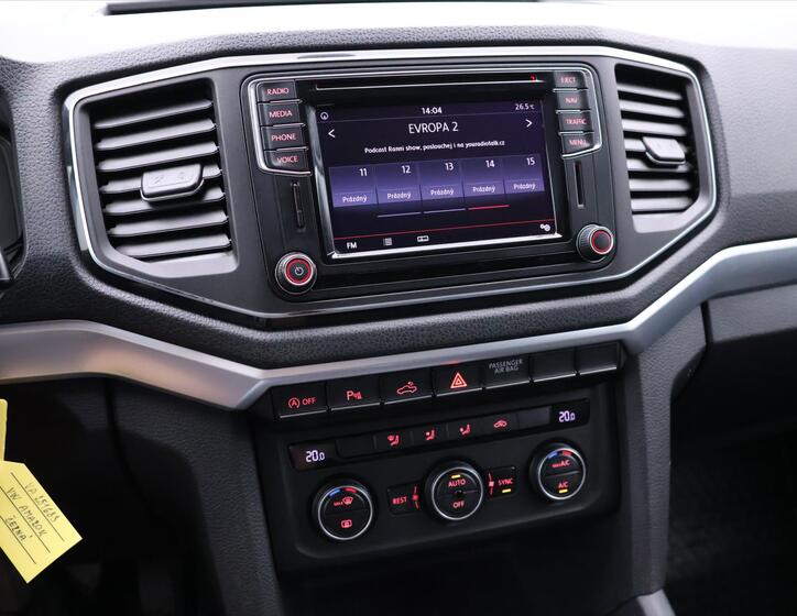 Volkswagen Amarok 25