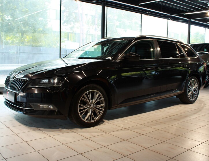 Škoda Superb 3