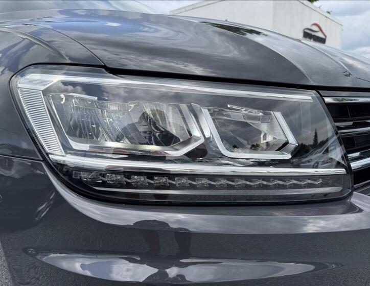 Volkswagen Tiguan 11