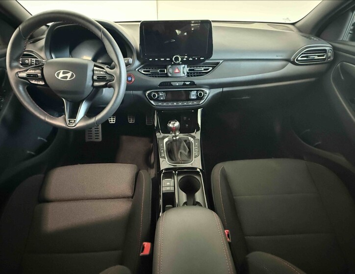 Hyundai i30 9