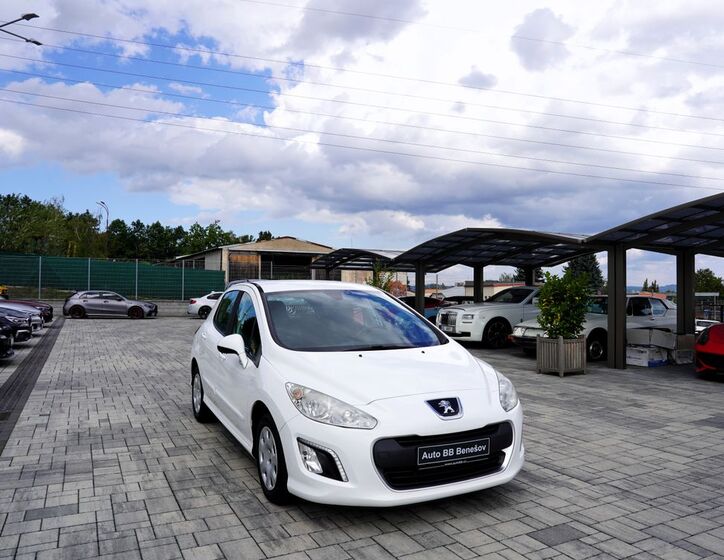 Peugeot 308 8