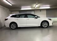 Toyota Corolla 4