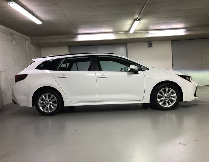 Toyota Corolla 4
