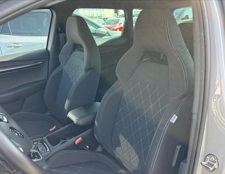 Škoda Karoq 25