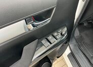 Toyota Hilux 12