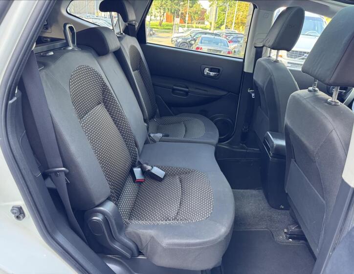 Nissan Qashqai 33