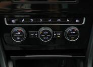 Volkswagen Golf 20