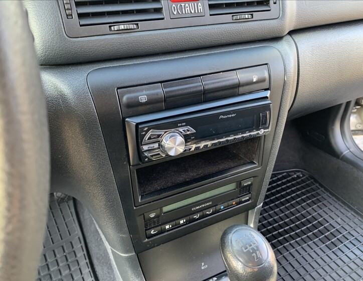 Škoda Octavia 11