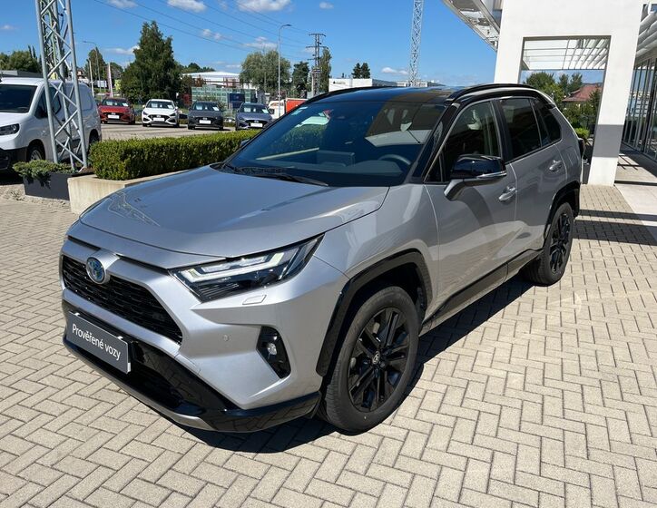 Toyota RAV4 2