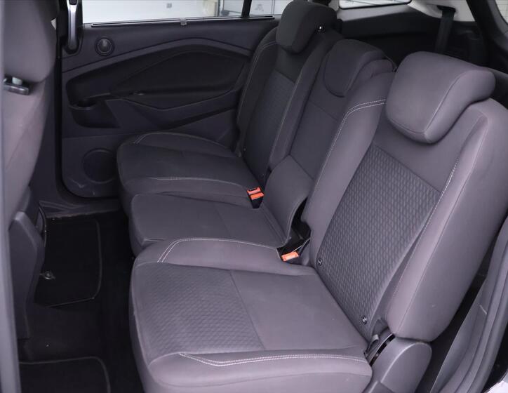 Ford Grand C-MAX 18