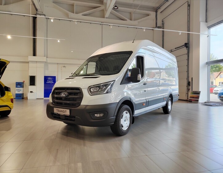 Ford Transit 9