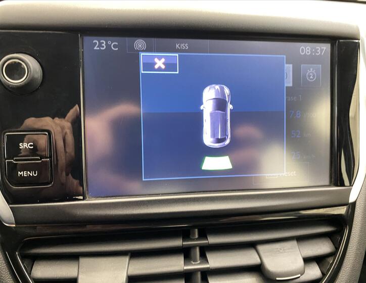 Peugeot 208 15