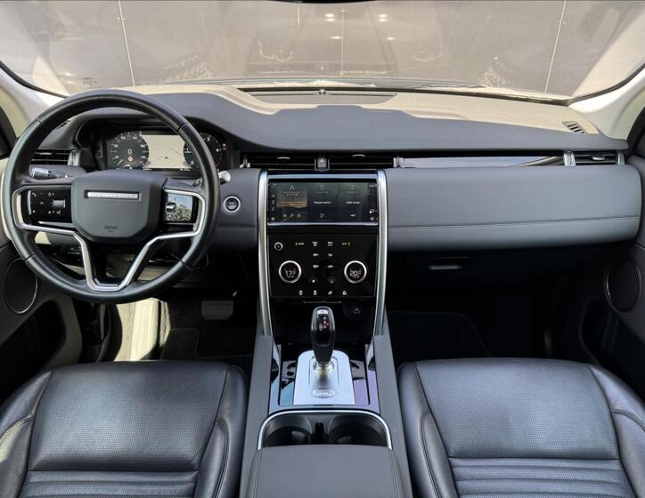 Land Rover Discovery Sport 13